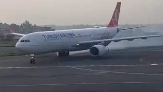 THY uçağında tahliye: İniş takımlarında duman paniği