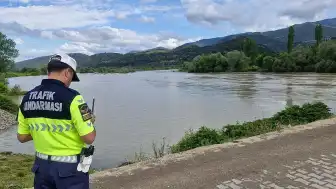 Tokat'ta Kelkit Çayı'na Düşen 2 Kişiyi Arama Çalışmaları Devam Ediyor