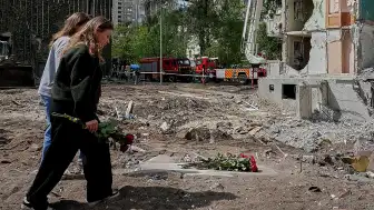 Ukrayna'da Savaş: Zelenski'den Rus Saldırısına Yanıt Hazırlığı Çağrısı