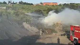 Ümraniye'de Hayvan Barınağı Yakınında Yangın Paniği
