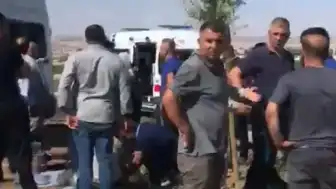 Batman'da Minibüs ile Para Nakil Aracı Çarpıştı: 15 Yaralı