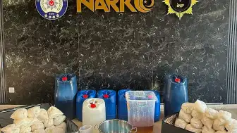 Beylikdüzü'nde Uyuşturucu Operasyonu: 248 Kg Madde Ele Geçirildi, 2 Gözaltı