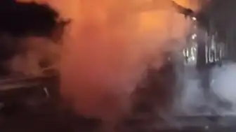 Bolu'da Tavuk Eti Taşıyan TIR Alevlere Teslim Oldu