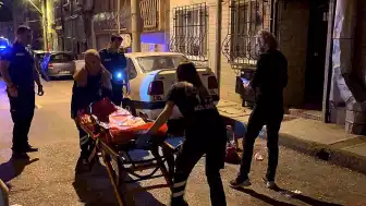 Bursa'da Psikolojik Sorunları Olan Kişi Annesini Bıçakladı, Ardından Kendine Zarar Verdi