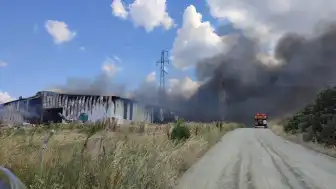 Edirne Keşan'da Katı Atık Bertaraf Tesisinde Yangın Çıktı