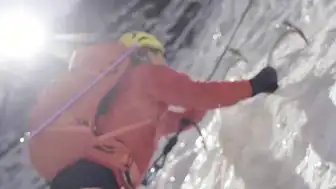 Everest'te Mucize: Altı Gün Sonra Bulunan Rehber Hayata Tutundu