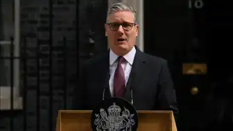 İngiltere Başbakanı Keir Starmer Görevinden İstifa Etti