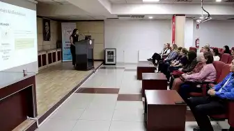 Kayseri Devlet Hastanesi Personeline Cilt Kanseri Farkındalık Eğitimi Verildi