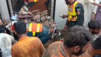 Lahor'da Dershane Çatısı Çöktü: İlk Belirlemelere Göre 14 Çocuk Yaşamını Yitirdi