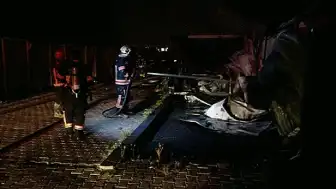 Malatya'da Hukuk Ofislerinin Bulunduğu Alanda Yangın: Konteynerler Kullanılamaz Hale Geldi