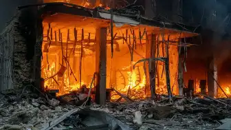Rusya'dan Ukrayna'ya Gece Yarısı Saldırısı: En Az 5 Ölü, Onlarca Yaralı