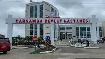 Samsun Çarşamba Devlet Hastanesi'nde Randevu Sorunu: Vatandaşlar Gece Saatlerinden İtibaren Kuyruğa Giriyor