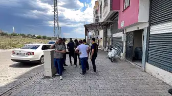 Şanlıurfa'da Tartıştığı Eşi ve Kızını Silahla Yaralayıp Kaçan Şüpheli Polis Tarafından Aranıyor