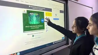 Yunusemre Kanuni Sultan Süleyman Ortaokulu Öğrencileri 'Let's Get Digital!' Projesiyle Avrupa ile Dijital Bağlar Kurdu