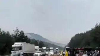 Adana-Pozantı Otoyolu Gülek Tüneli Mevkiinde Tır Devrildi: Trafik Durdu