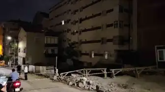 Bahçelievler'de İnşaat Çalışması Sırasında Binada Çatlama Sesleri: 45 Kişi Tahliye Edildi