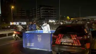Bakırköy E-5 Karayolu'nda Trafik Kazası: Bir Kişi Yaşamını Yitirdi