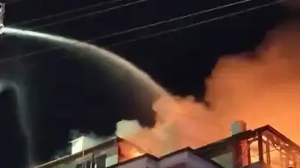 Bolu'da Apartman Yangını: Çatı Katı Kullanılamaz Hale Geldi