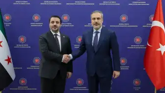 Dışişleri Bakanı Hakan Fidan, Suriye Dışişleri Bakanı Esad Hasan ile bir görüşme gerçekleştirdi