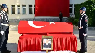 Eskişehir'de Şehit Olan Uzman Jandarma Çavuş Mehmet Demirbaş İçin Tören Düzenlendi