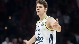Fenerbahçe Beko'nun milli basketbolcusu Tarık Biberovic NBA'e transfer oldu