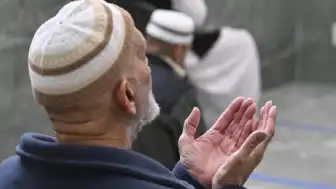 İsrail Meclisi'nde Ezan Sesini Kısıtlamaya Yönelik Yasa Tasarısı Ön Okumadan Geçti