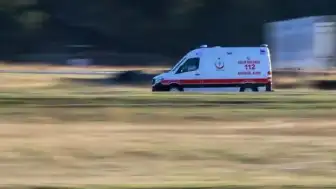 Karşıyaka Mahallesi'nde Ambulans Kazası: 10 Yaşındaki Çocuk Yaşamını Yitirdi