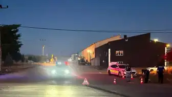 Kayseri Tomarza'da Trafik Kazası Sonrası Kaçmaya Çalışan Sürücü Can Aldı