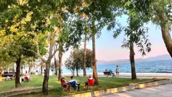 Muğla'nın Köyceğiz İlçesinde Aşırı Sıcaklar Hayatı Olumsuz Etkiliyor