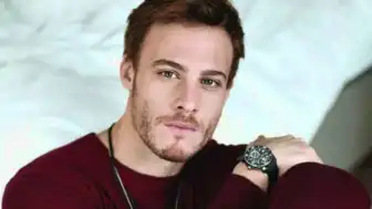 Oyuncu Kerem Bürsin'den AHBAP Derneğine 200 Bin TL Bağış Açıklaması