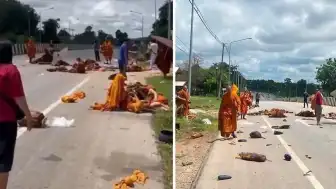 Tayland'da Kamyonetin Keşişlere Çarptığı Kazada 8 Kişi Öldü