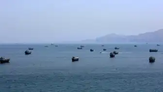 Umman Körfezi'nde LNG Tankerine İHA Saldırısı: Gemiden Yardım Çağrısı Geldi