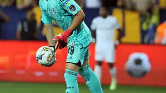 Beşiktaş'ta Emre Bilgin ile yollar ayrıldı