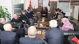 Bilecik'te Gaziler Günü Kutlandı: Gaziler ve Yakınları Jandarma Komutanlığında Ağırlanıyor