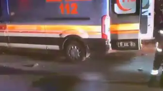 Bursa'da Trafik Kazası: 2 Kişi Hayatını Kaybetti, 1 Kişi Yaralandı