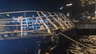 Mudanya'da Deniz Otobüsü İskeleye Çarptı