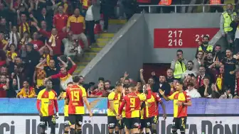 Göztepe, Çorum FK'yı 2-0 Mağlup Ederek Galibiyet Serisini 3 Maça Çıkardı
