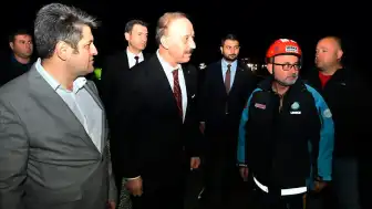 Isparta'da Tarım İşçilerini Taşıyan Minibüs Kazasında 17 Kişi Yaralandı