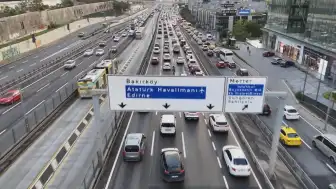 İstanbul'da Trafik Yoğunluğu Yüzde 71'e Ulaştı