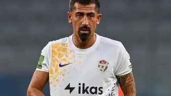 Kerem Demirbay'dan Galatasaray Şampiyonlukları Hakkında Açıklama: "Yaşanan Zorluklar Başarıların Değerini Artırır"