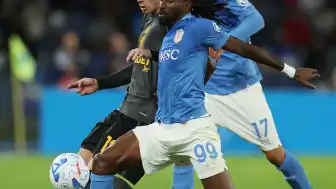 Napoli ve Roma Arasında Nefes Kesen Beraberlik: Maç 3-3 Sona Erdi