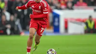 Rio Ngumoha, Liverpool Tarihine Geçerek Şampiyonlar Ligi'nde Rekor Kırdı
