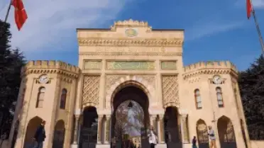 İstanbul Üniversitesi'nde Diplomada E-İmza Dönemi Başladı
