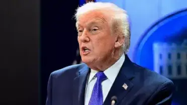 ABD Başkanı Trump: İran'a Saldırılar Sadece "Bir Süreliğine" Ertelendi