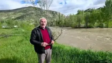 İspir'de Çoruh Vadisi'nde Su Seviyesi Yükseldi, Evler Tahliye Ediliyor