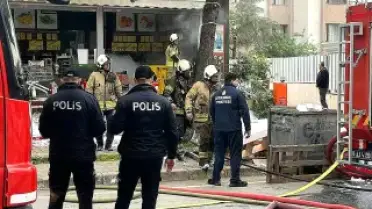 Maltepe'de Bir Depoda Yangın Çıktı