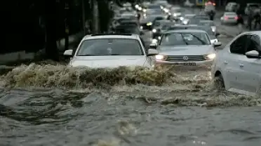 Meteoroloji'den Sel Uyarısı: Karadeniz'de Kuvvetli Yağış Bekleniyor