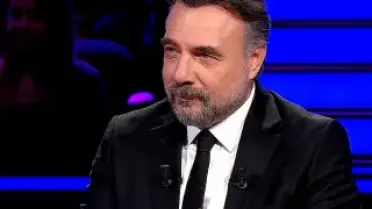 O.K. Gıda Zehirlenmesi Şüphesiyle Hastaneye Kaldırıldı