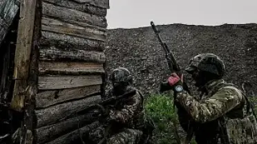 Rusya'dan Ukrayna'da İki Yerleşim Yeri Daha Ele Geçirildi