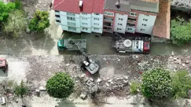 Samsun'da Sel Felaketinde Kepçesiyle 30'dan Fazla Kişiyi Kurtaran İş Makinesi Operatörü M.Ç.'dan Açıklama